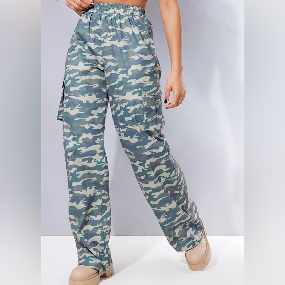 Khaki Camo Print Wide Leg Cargo Pants